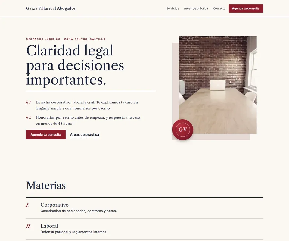 Vista de la página de Garza Villarreal Abogados en computadora